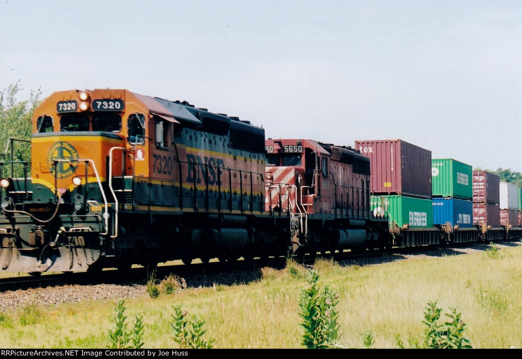 BNSF 7320 East